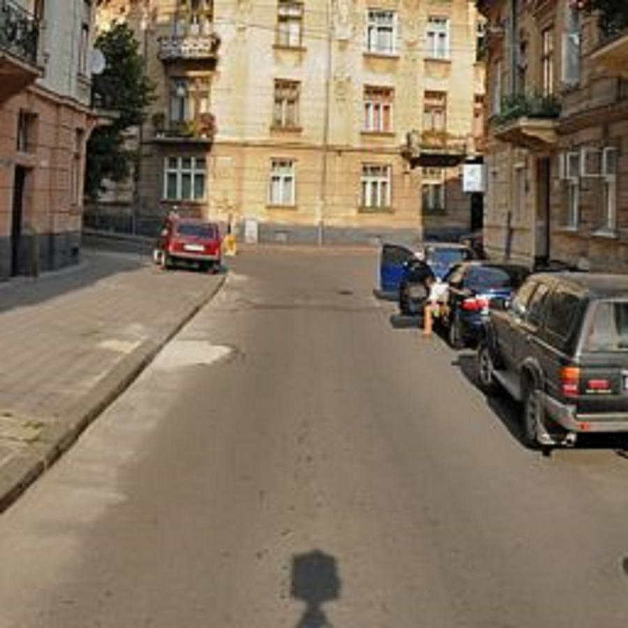 Апартаменти Вул Кониського 5 На 6 Осіб Біля Медичного Університету Львів Екстер'єр фото